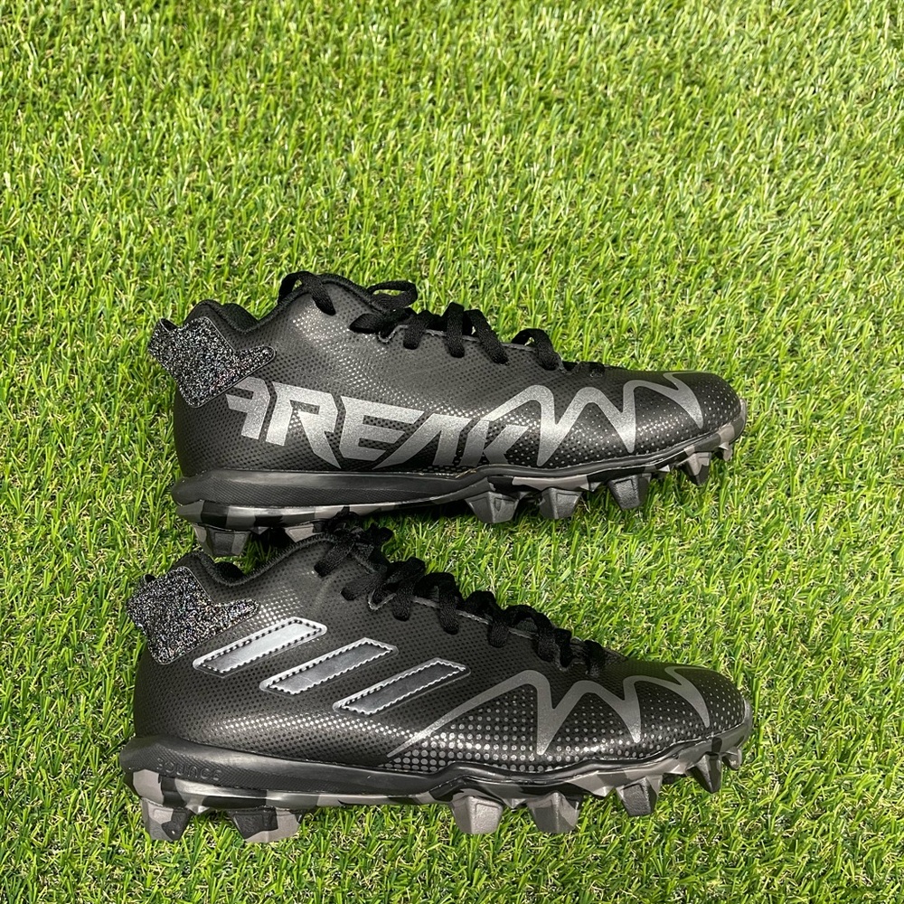 Adidas Freak football cleats size 5.5